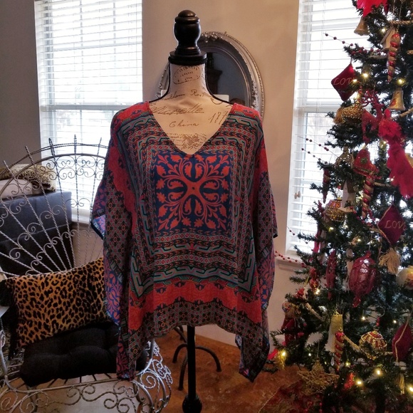 Top - Picture 2 of 5